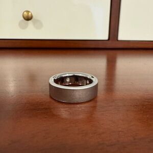 Oura Ring Gen 4 brushed silver size 11